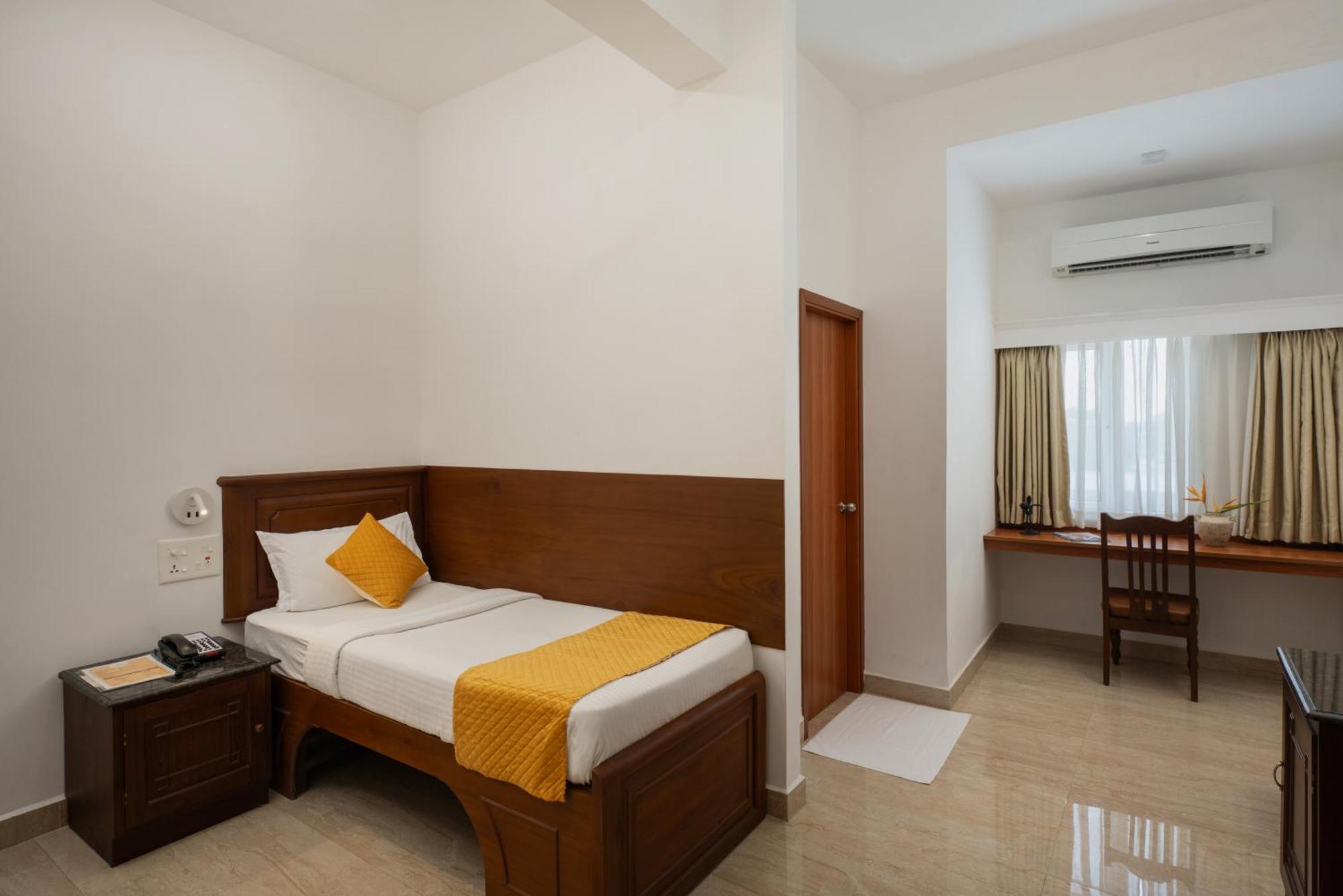 Hotel Aida Kottayam Exterior foto